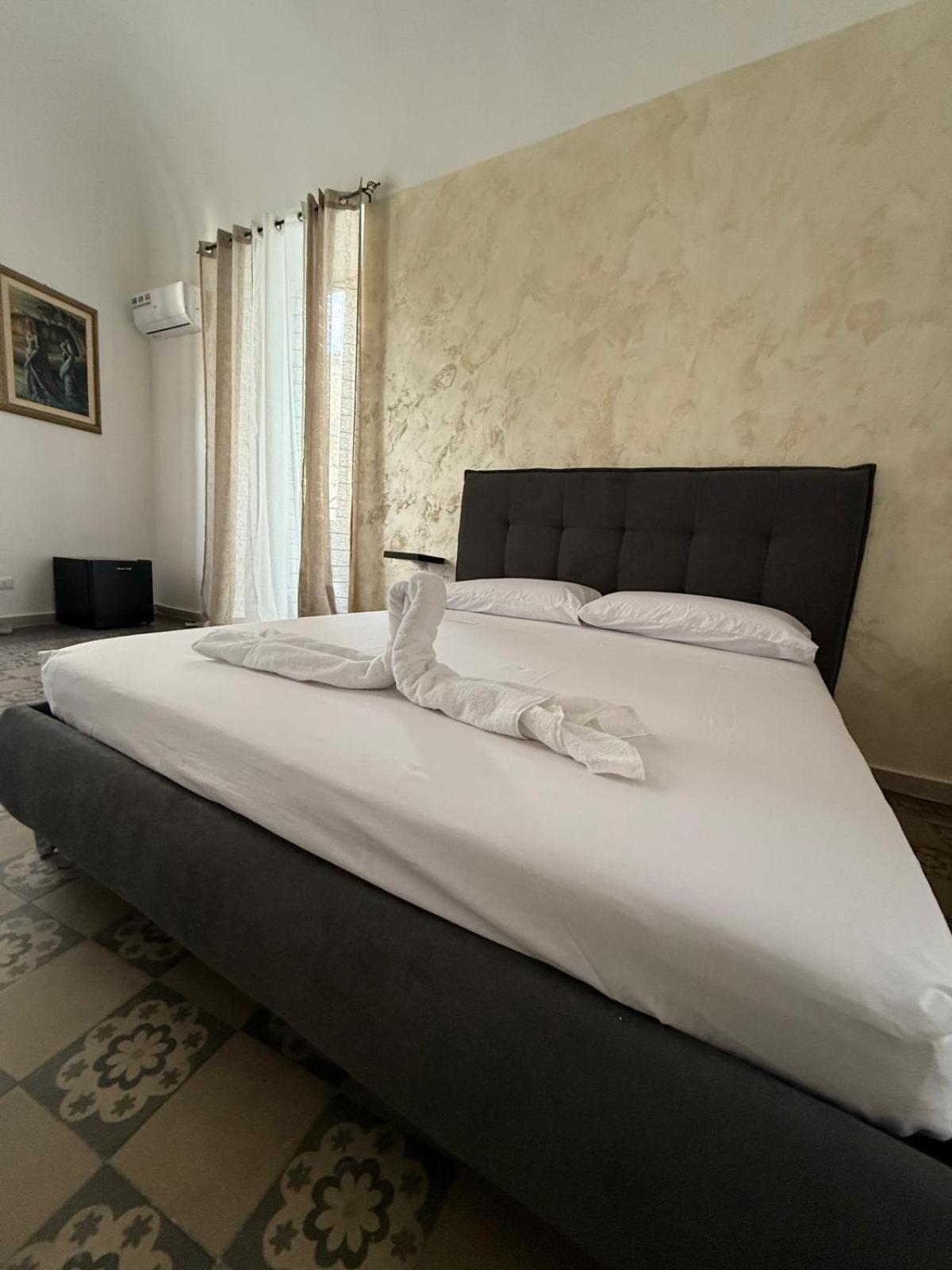 Antica Sicilia And Breakfast Bed & Breakfast Aeroporto di Catania Fontana Rossa