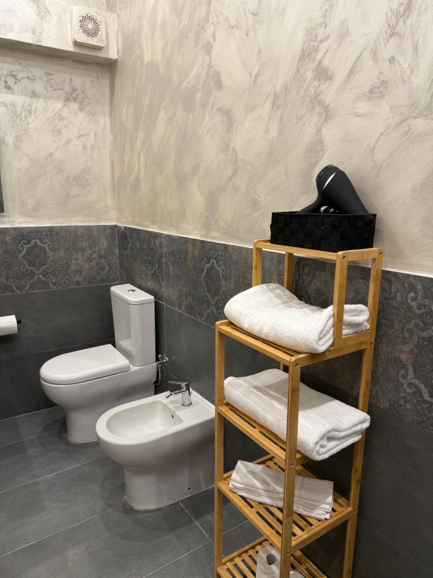 Antica Sicilia And Breakfast Bed & Breakfast Aeroporto di Catania Fontana Rossa